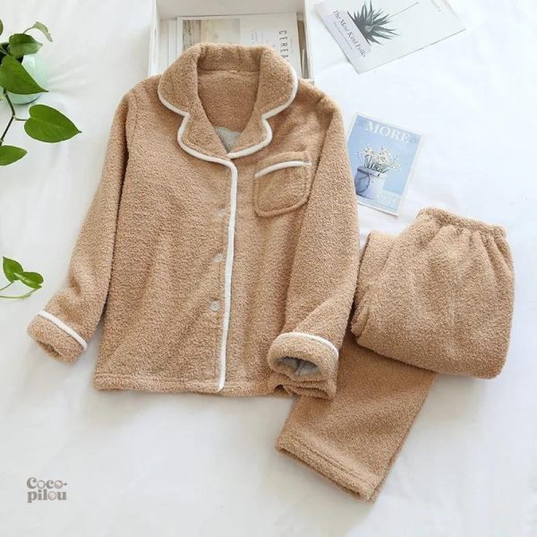 Pyjama doux et raffiné pour des nuits cocooning féminines