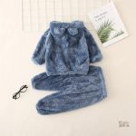 Pyjama bébé en flanelle, idéal pour les nuits douillettes