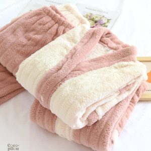 Pyjama confortable en matière Pilou Pilou pour soirées cocooning