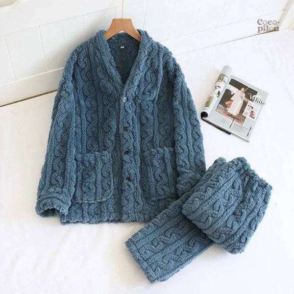 Ensemble pyjama Pilou homme, parfait pour se détendre chez soi