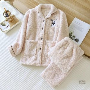 Pyjama lapin Pilou Pilou doux et confortable pour les nuits d'hiver