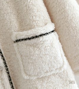 Pyjama femme en tissu plaid, parfait pour le cocooning