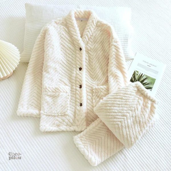 Pyjama Pilou Pilou femme en matière douce et confortable