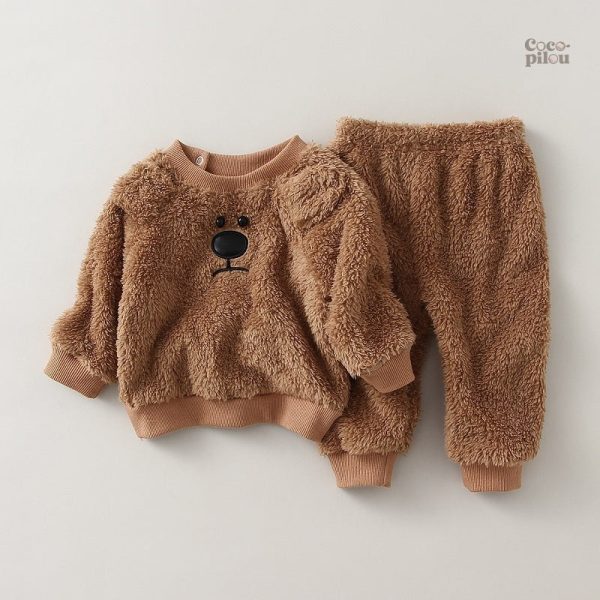 Pyjama polaire enfant en tissu chaud et agréable