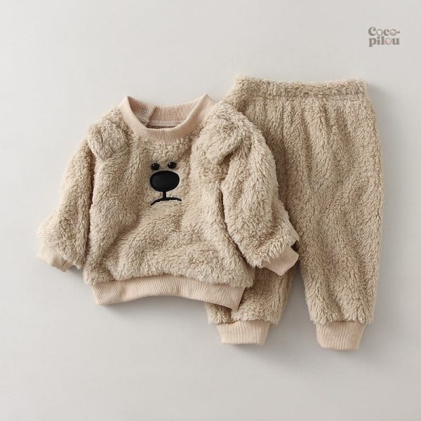 Pyjama enfant en polaire idéal pour l'hiver