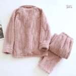 Pyjama Pilou Pilou femme en matière douce, idéal pour l’hiver