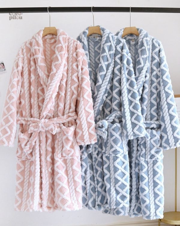 Peignoir Pilou homme en tissu agréable, style décontracté