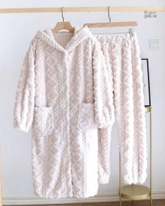 Robe Pilou femme en tissu léger et agréable