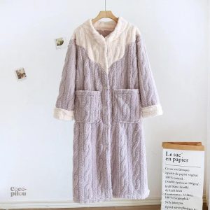Robe de chambre plaid douce et confortable pour femme