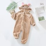 Surpyjama polaire bébé doux et confortable pour les nuits