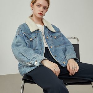 Veste en jean molletonné pour un style décontracté