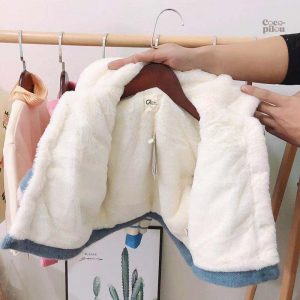Veste Pilou Pilou garçon au style décontracté