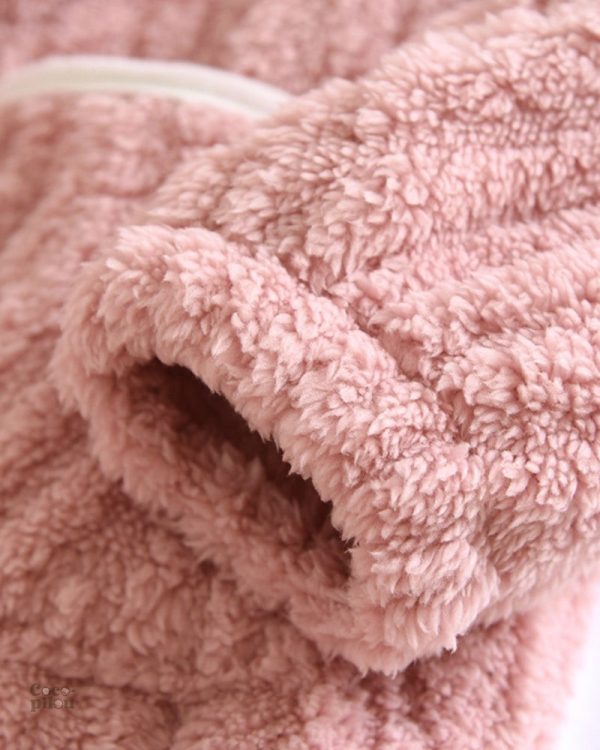 Confort et chaleur avec cette veste pyjama femme douce
